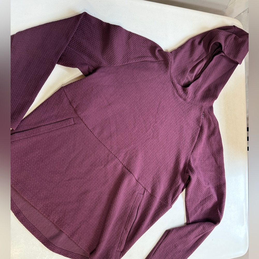 Men’s Lululemon Textured Double-Knit Hoodie Size M in Wine